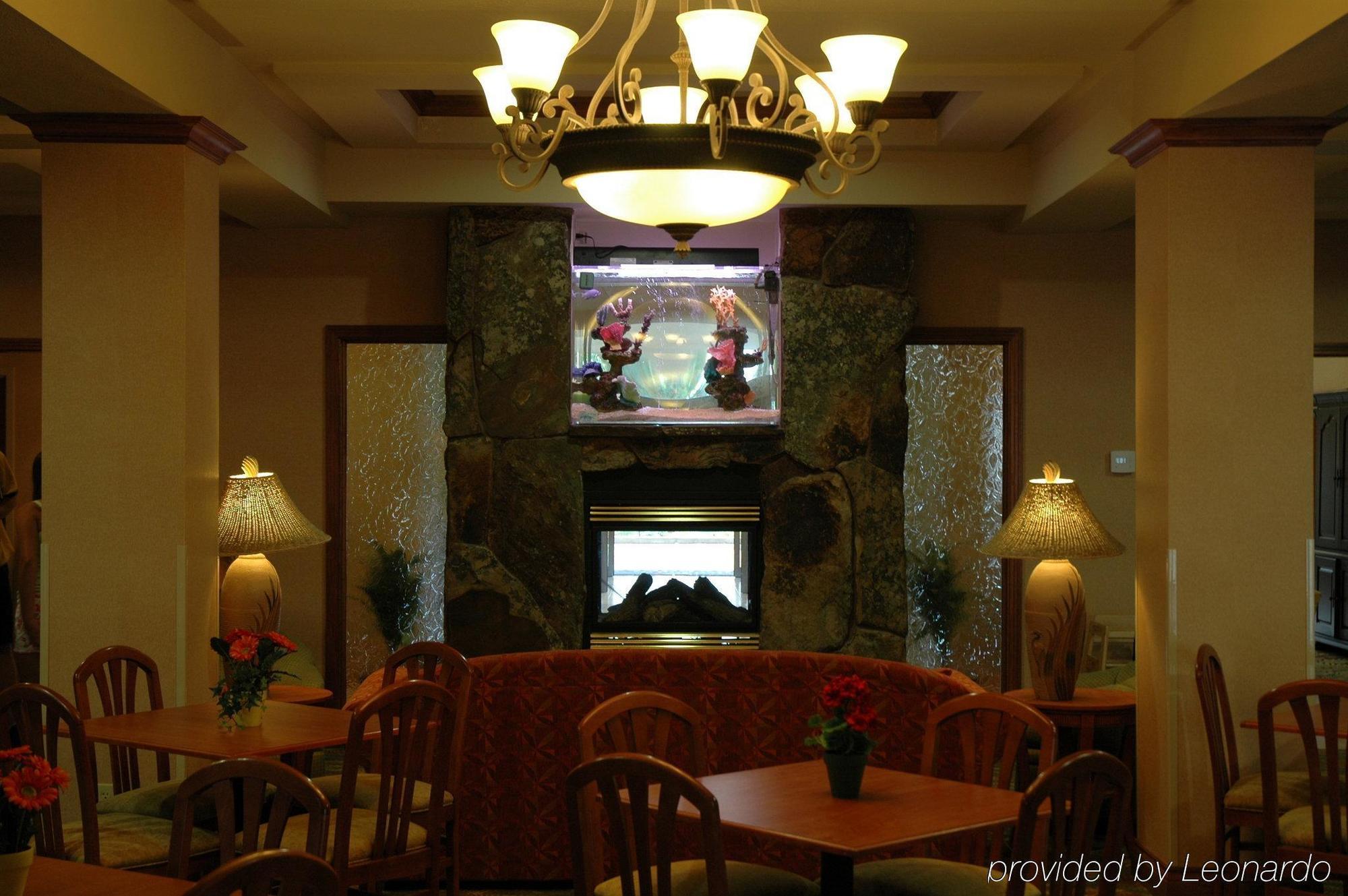 Triple Play Resort Hotel & Suites Hayden Interior photo